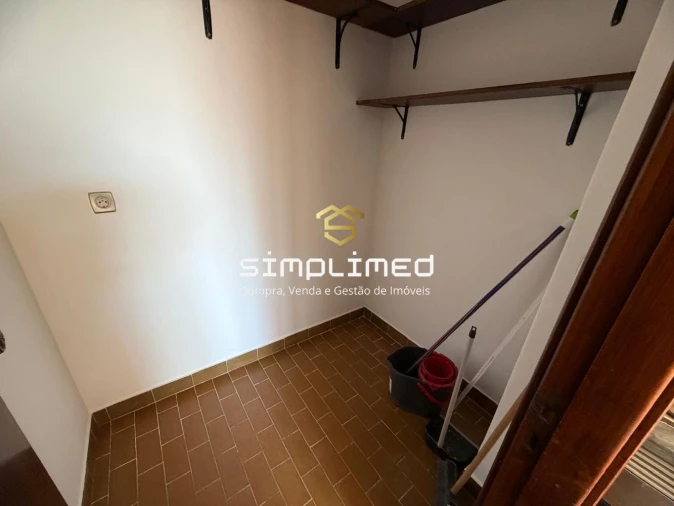 Apartamento T2 para Venda em Benavente Foto 4