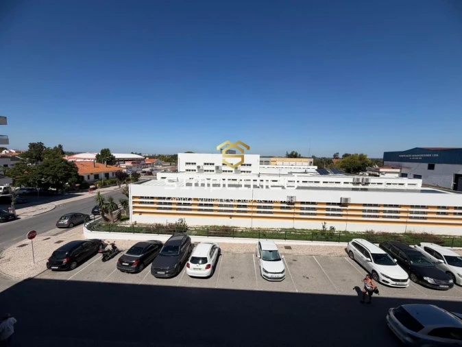 Apartamento T2 para Venda em Benavente Foto 16