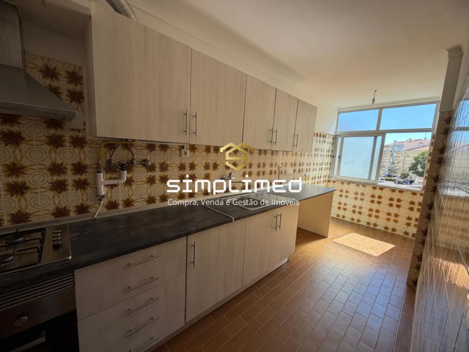 Apartamento T2 para Venda em Benavente Foto 1