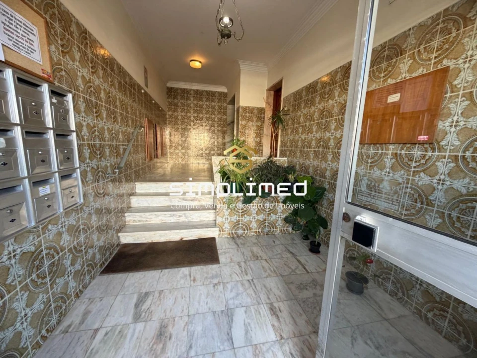 Apartamento T2 para Venda em Benavente Foto 17