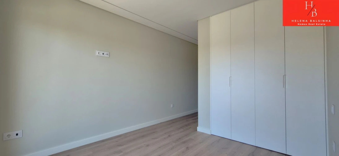 Apartamento T3 para Venda em Pontinha e Famões Foto 22