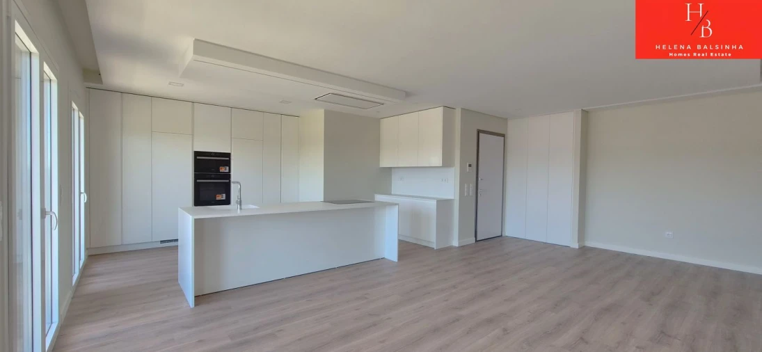 Apartamento T3 para Venda em Pontinha e Famões Foto 8