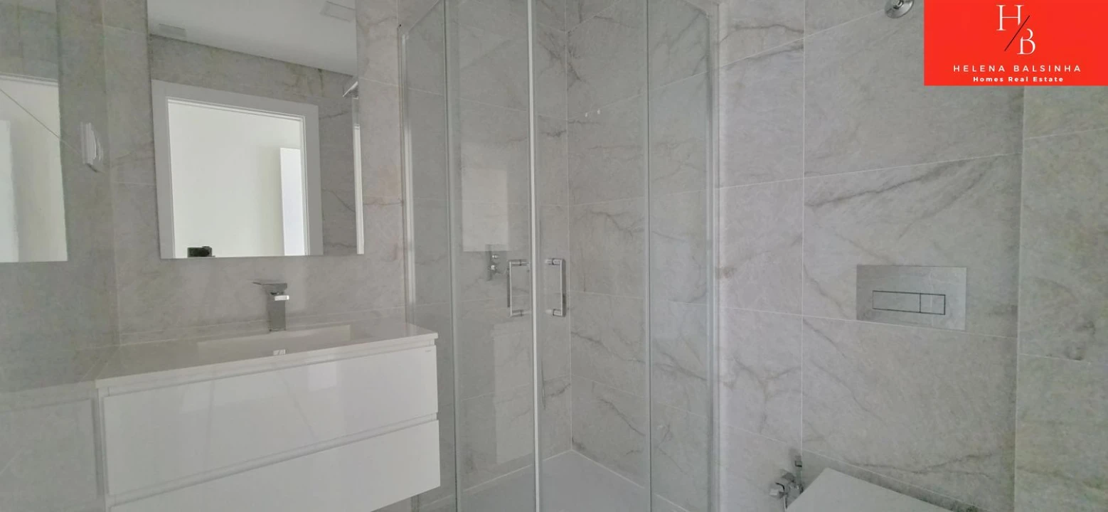 Apartamento T3 para Venda em Pontinha e Famões Foto 13