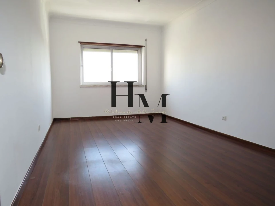 Apartamento T2 para Venda em Benavente Foto 14