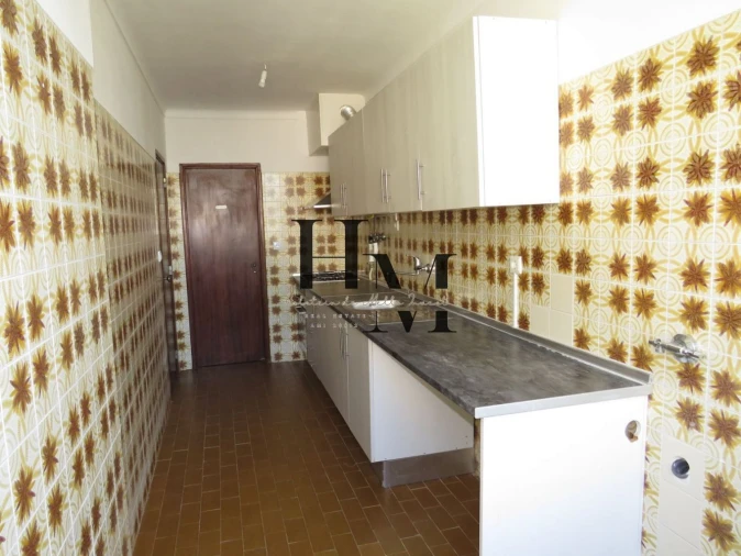 Apartamento T2 para Venda em Benavente Foto 6