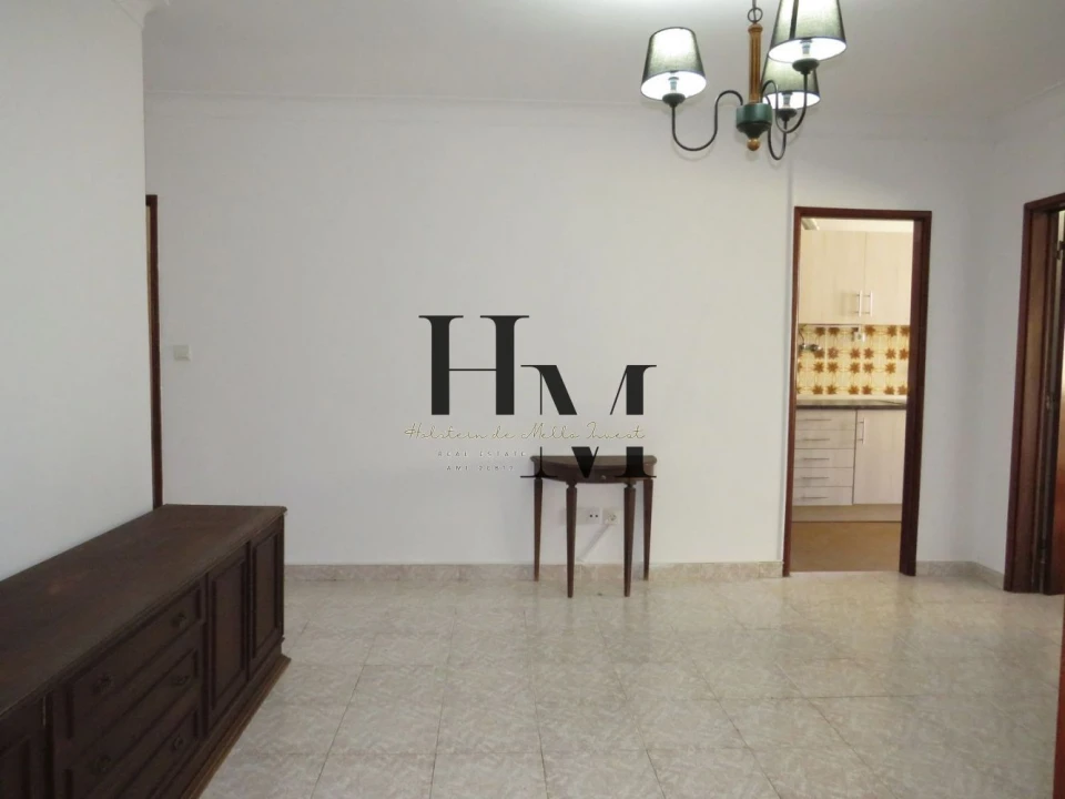 Apartamento T2 para Venda em Benavente Foto 3