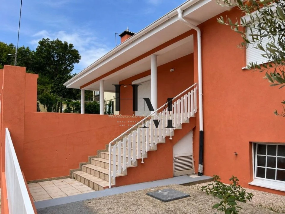 Moradia T3 para Venda em Canedo, Vale e Vila Maior Foto 25