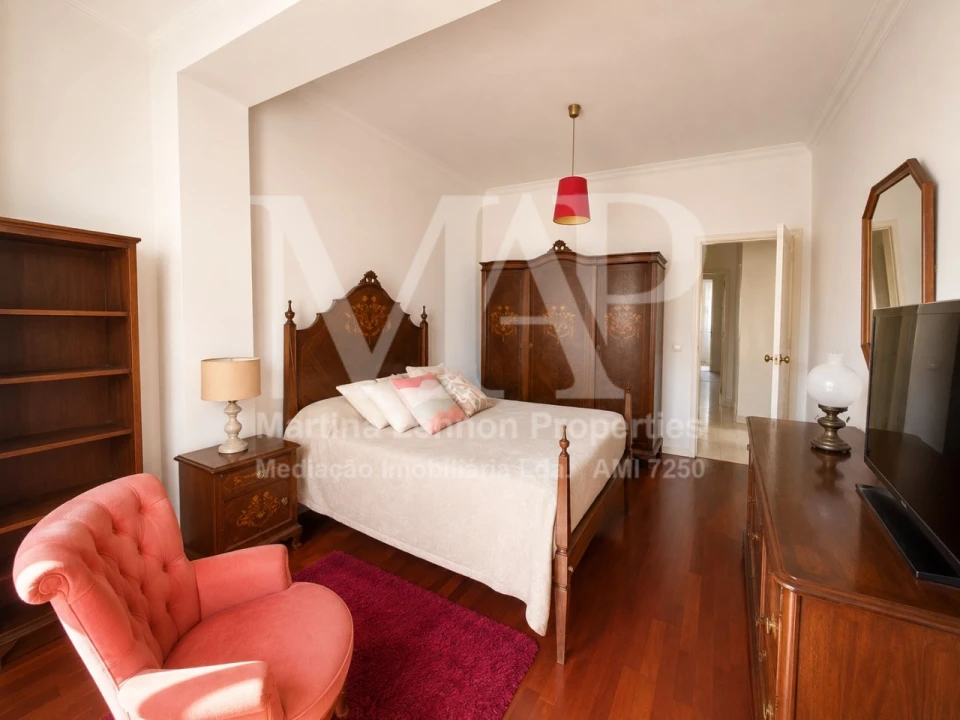 Apartamento T3 para Venda em Oeiras e São Julião da Barra, Paço de Arcos e Caxias Foto 8