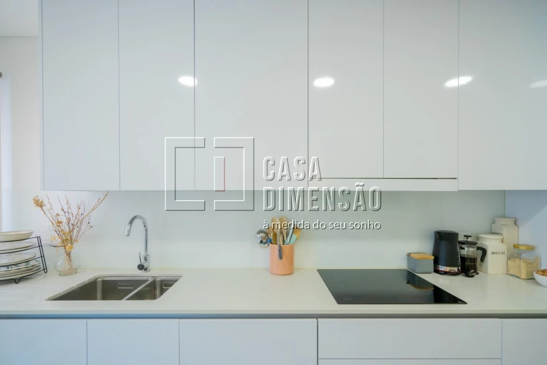 Apartamento T2 para Venda em Carnaxide e Queijas Foto 23