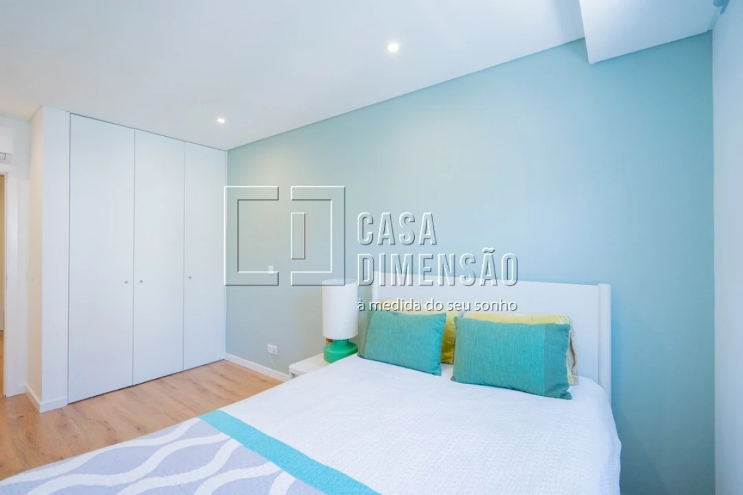 Apartamento T2 para Venda em Carnaxide e Queijas Foto 37