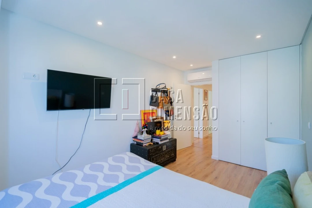 Apartamento T2 para Venda em Carnaxide e Queijas Foto 38