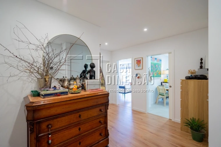Apartamento T2 para Venda em Carnaxide e Queijas Foto 3