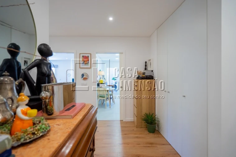 Apartamento T2 para Venda em Carnaxide e Queijas Foto 4