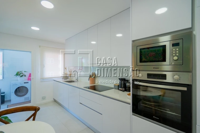 Apartamento T2 para Venda em Carnaxide e Queijas Foto 20