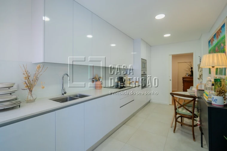 Apartamento T2 para Venda em Carnaxide e Queijas Foto 26