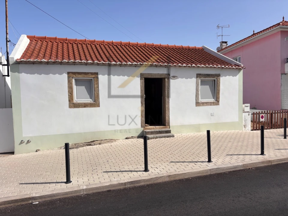 Moradia T4 para Venda em São Domingos de Rana Foto 73