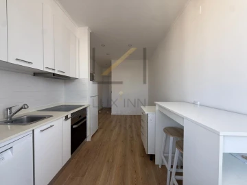 Apartamento T1 para Arrendamento em Oeiras e São Julião da Barra, Paço de Arcos e Caxias