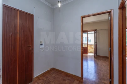 Apartamento T3 para Venda em Alvalade