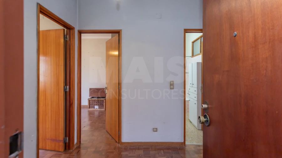 Apartamento T3 para Venda em Alvalade