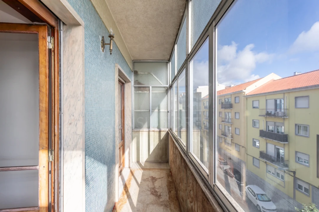 Apartamento T3 para Venda em Alvalade Foto 8