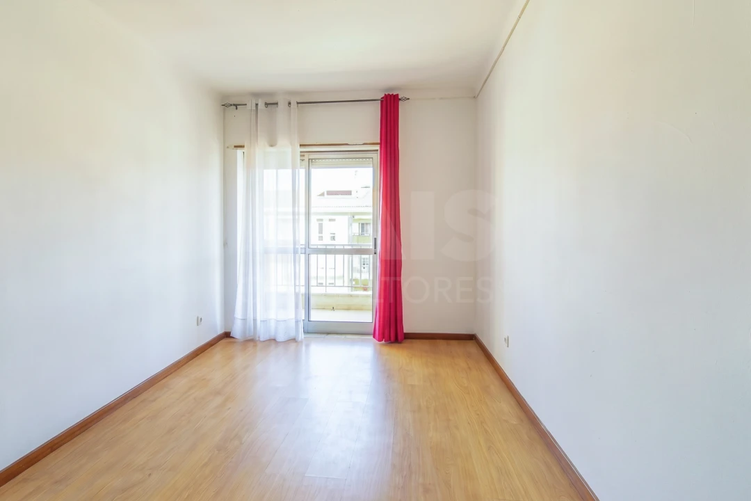Apartamento T3 para Venda em Samora Correia Foto 10
