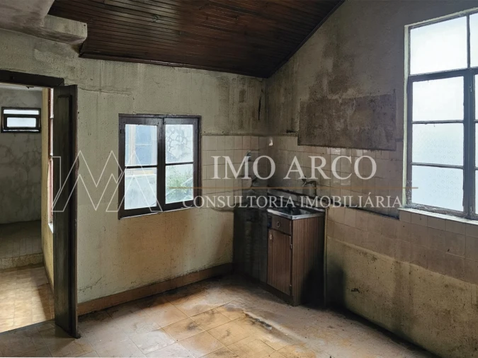 Prédio para Venda em Arco de Baúlhe e Vila Nune Foto 9