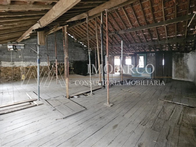Prédio para Venda em Arco de Baúlhe e Vila Nune Foto 12
