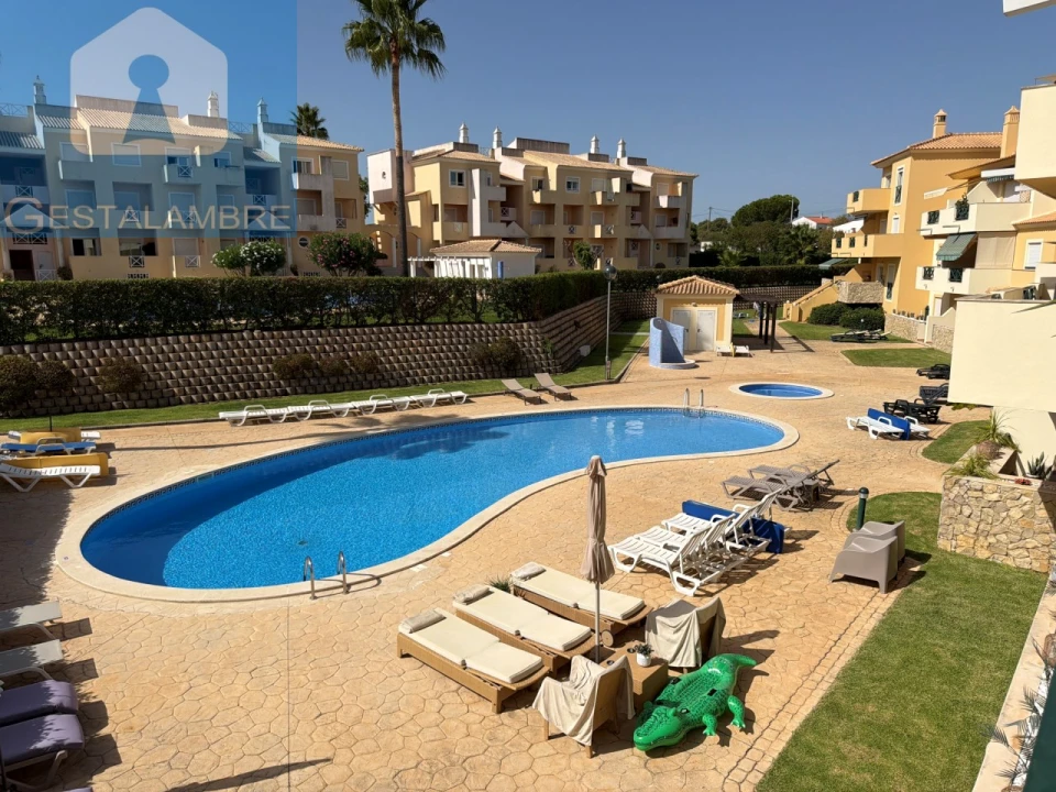 Apartamento T2 para Venda em Albufeira e Olhos de Água Foto 21