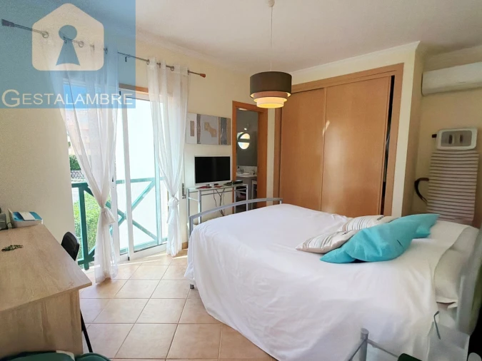 Apartamento T2 para Venda em Albufeira e Olhos de Água Foto 24