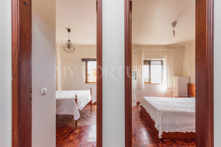 Apartamento T2 para Venda em São Domingos de Rana Foto 16