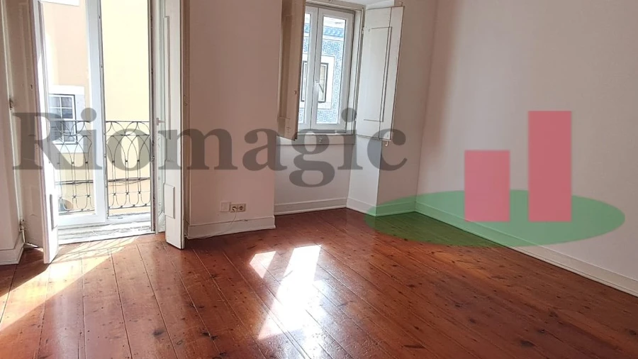 Apartamento T2 para Arrendamento em Misericórdia