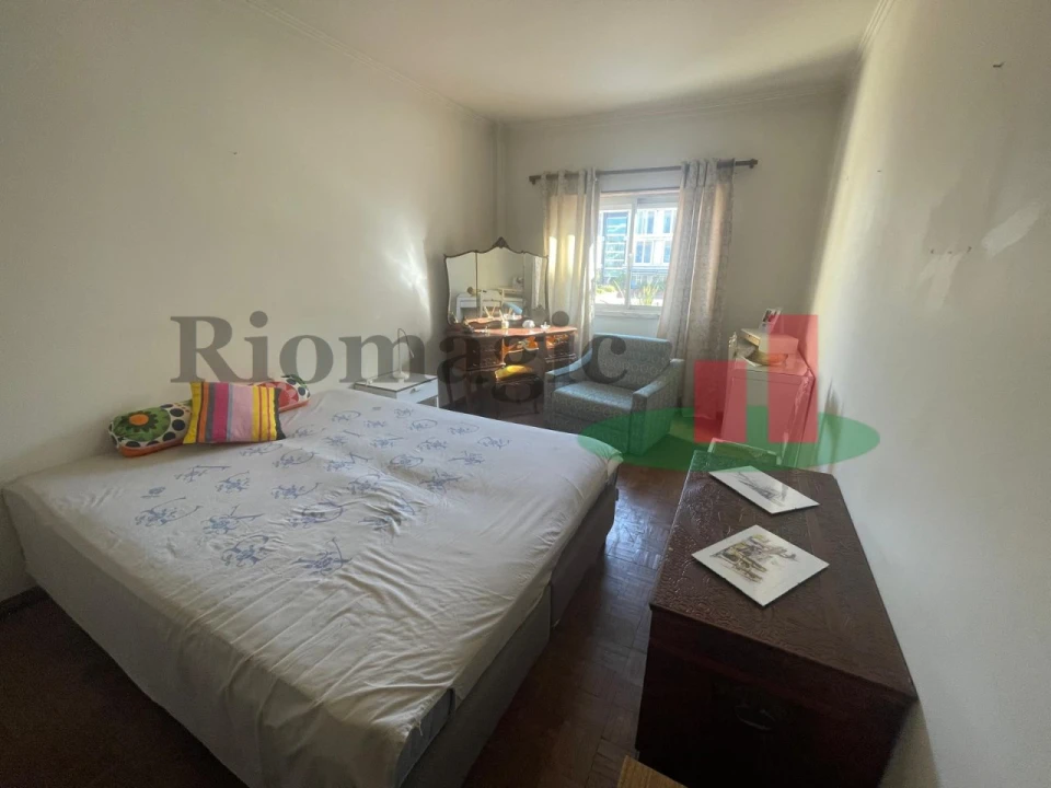 Quarto para Arrendamento em Amora Foto 2