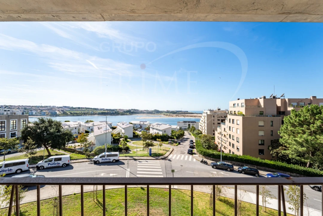 Apartamento T3 para Venda em Aldoar, Foz do Douro e Nevogilde Foto 5