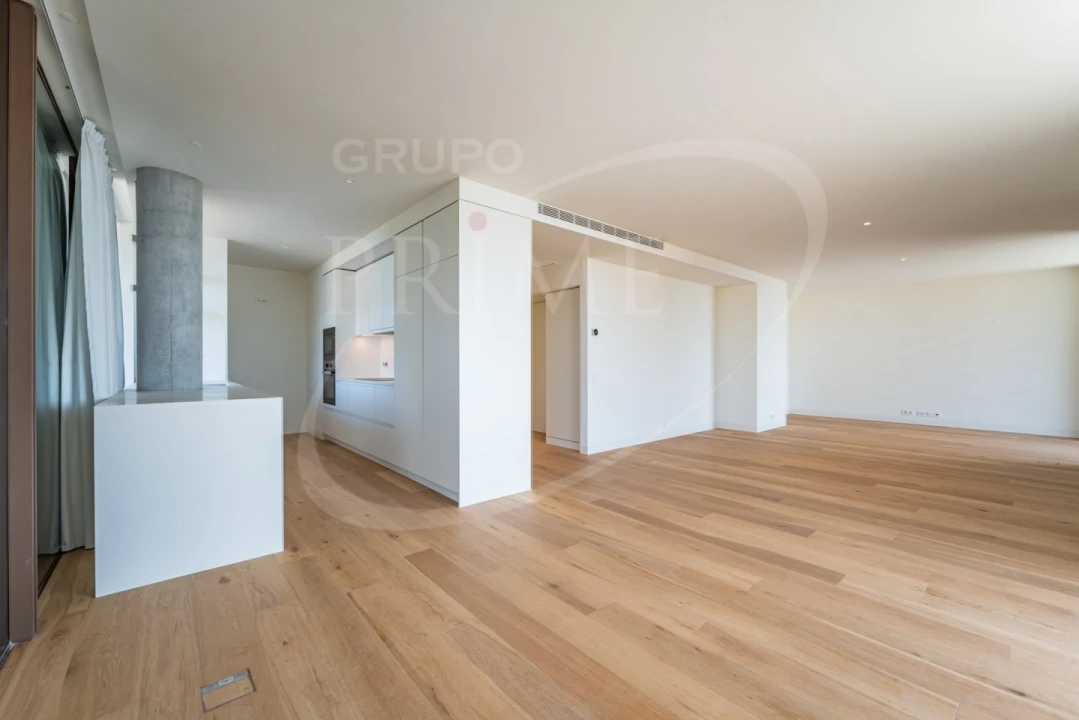 Apartamento T3 para Venda em Aldoar, Foz do Douro e Nevogilde Foto 7
