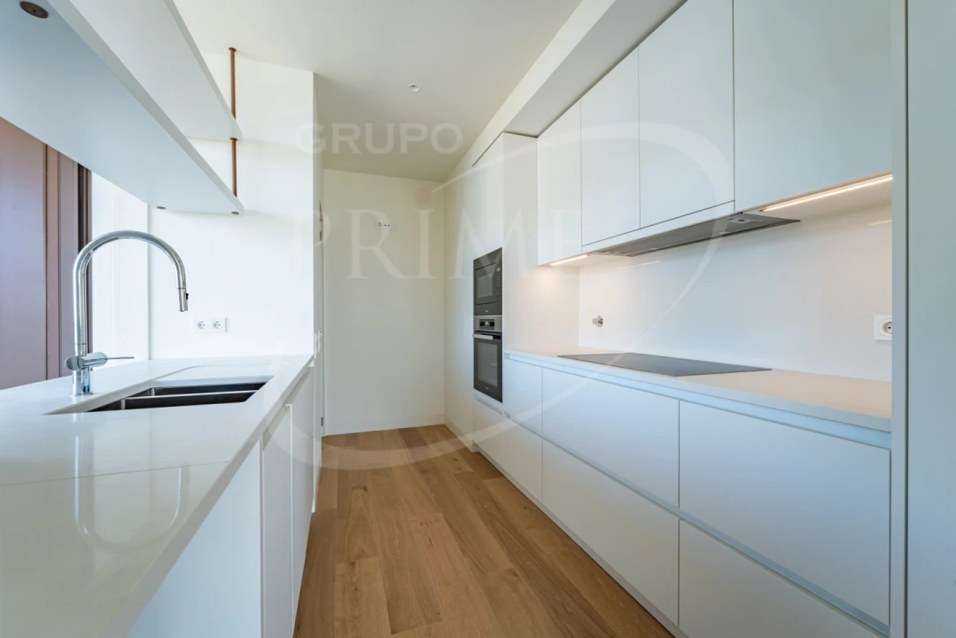 Apartamento T3 para Venda em Aldoar, Foz do Douro e Nevogilde Foto 8