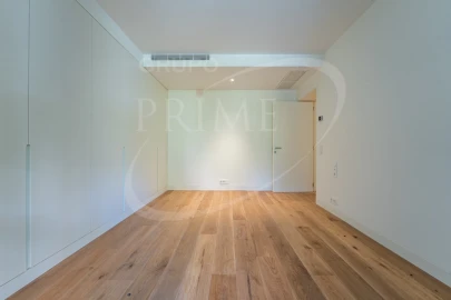 Apartamento T3 para Venda em Aldoar, Foz do Douro e Nevogilde