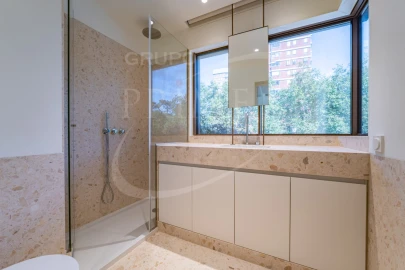 Apartamento T3 para Venda em Aldoar, Foz do Douro e Nevogilde