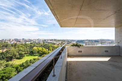 Apartamento T3 para Venda em Aldoar, Foz do Douro e Nevogilde