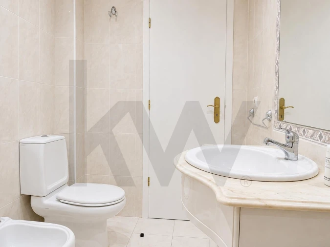 Apartamento T2 para Venda em Santo Antonio Foto 20
