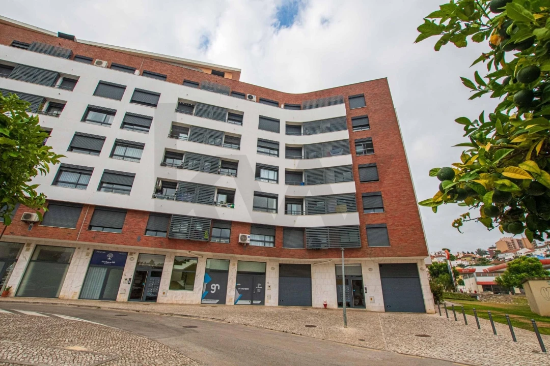 Apartamento T3 para Venda em Alenquer (Santo Estêvão e Triana) Foto 1