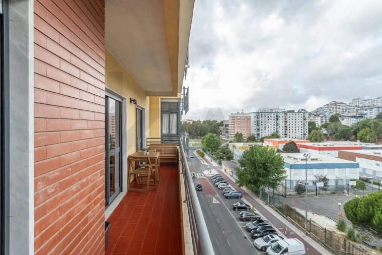 Apartamento T2 para Venda em Rio de Mouro Foto 10