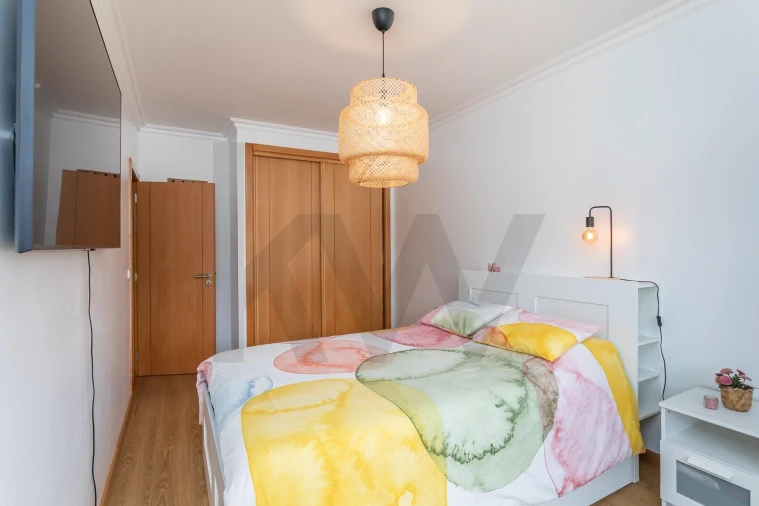 Apartamento T2 para Venda em Rio de Mouro Foto 23