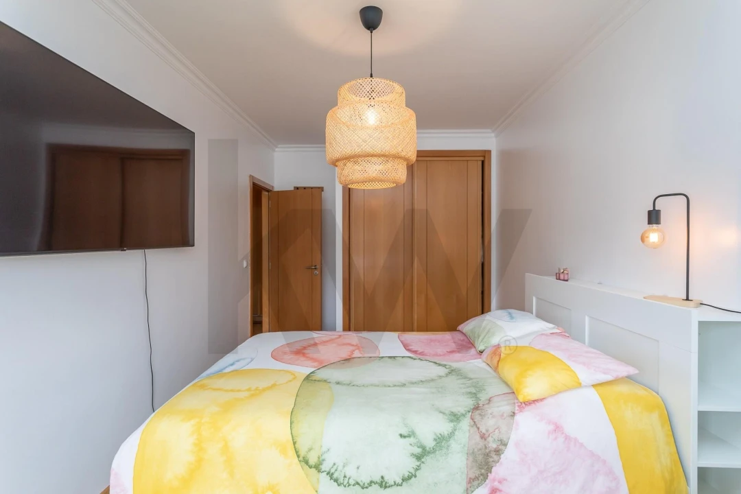 Apartamento T2 para Venda em Rio de Mouro Foto 24