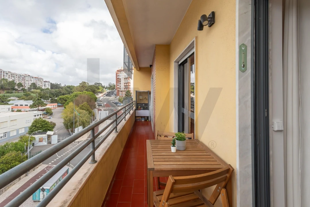 Apartamento T2 para Venda em Rio de Mouro Foto 30