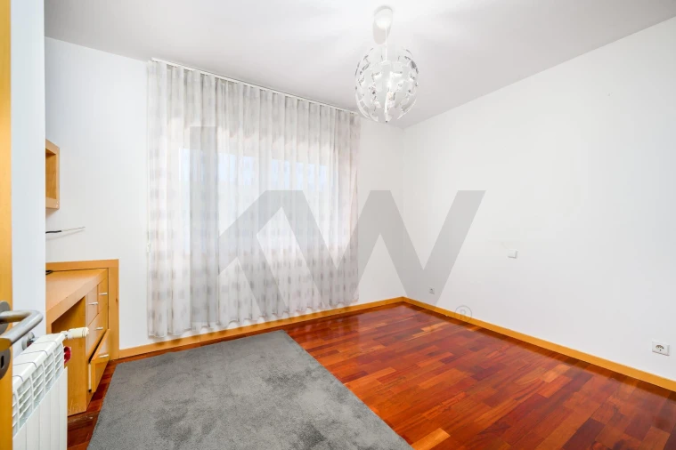 Apartamento T2 para Venda em Valongo Foto 18