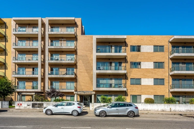 Apartamento T2 para Venda em Valongo Foto 2
