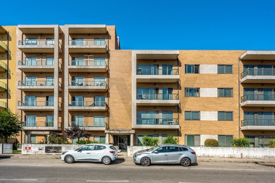 Apartamento T2 para Venda em Valongo Foto 2