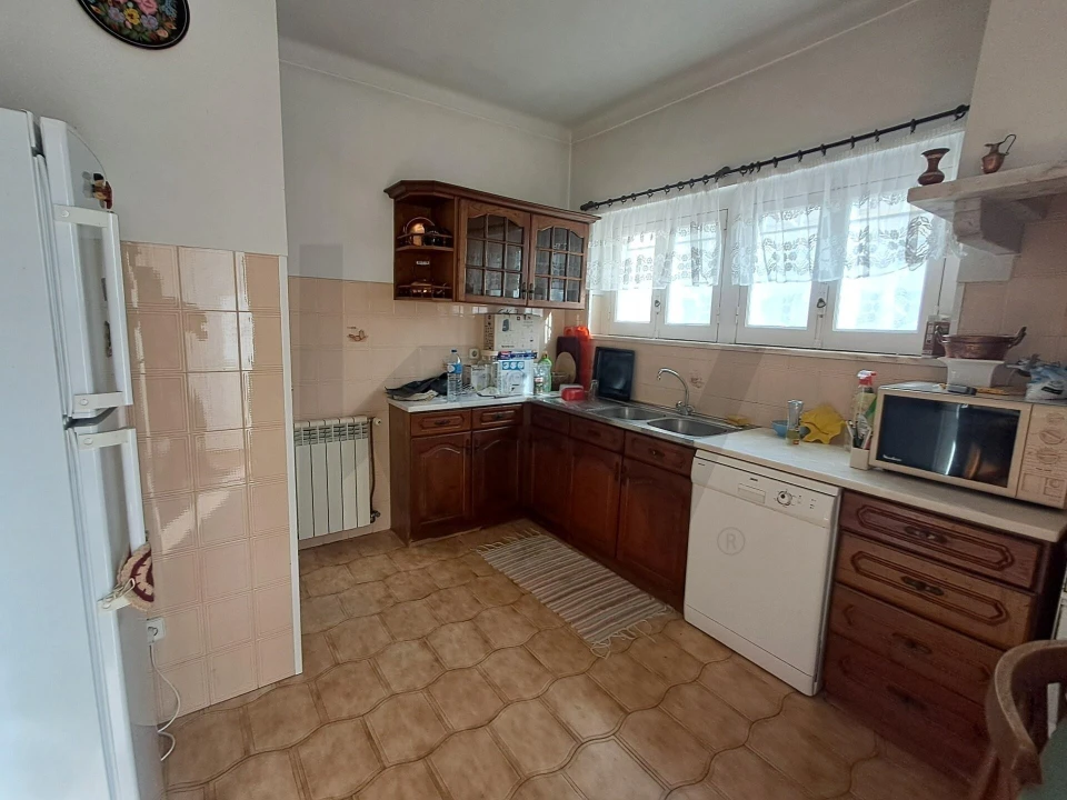 Moradia T5 para Venda em Algés, Linda-A-Velha e Cruz Quebrada-Dafundo Foto 13
