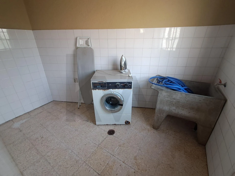 Moradia T5 para Venda em Algés, Linda-A-Velha e Cruz Quebrada-Dafundo Foto 44