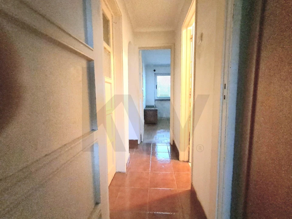 Apartamento T2 para Venda em Benfica Foto 16